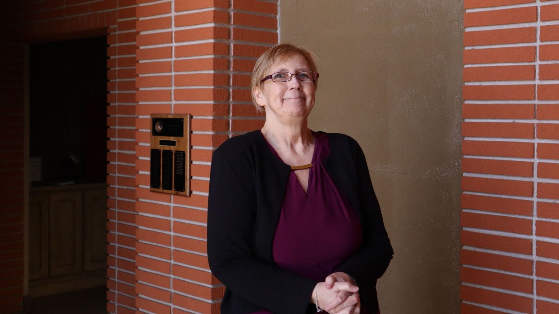 Pastor Becky MacLearn